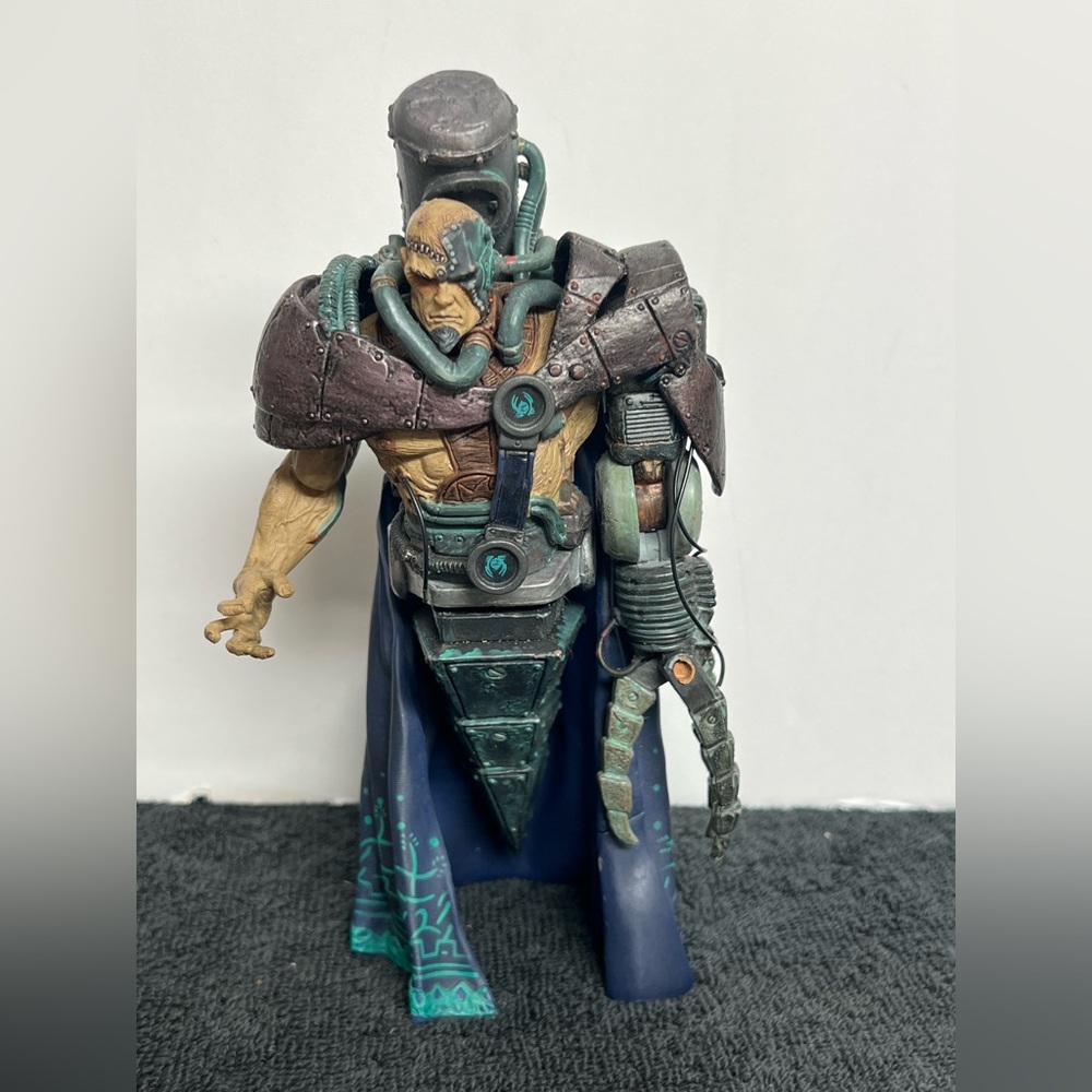 2001 EA Electronic Arts McFarlane Ultima Online Warlord Kabur 7" Action Figure